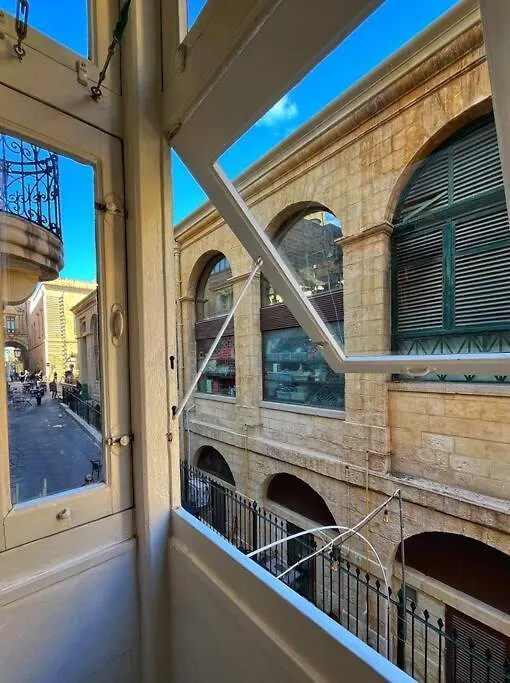Heart Of Valletta - Apartment